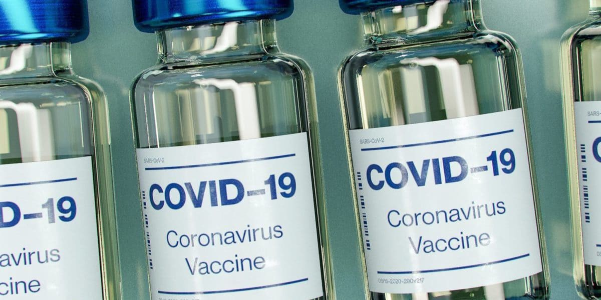 fioles vaccins covid